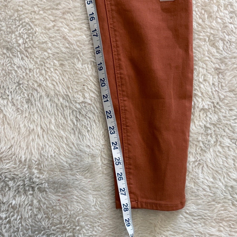 Old Navy Women's Rockstar Super Skinny Jeans in Rust - Picture 10 of 12
